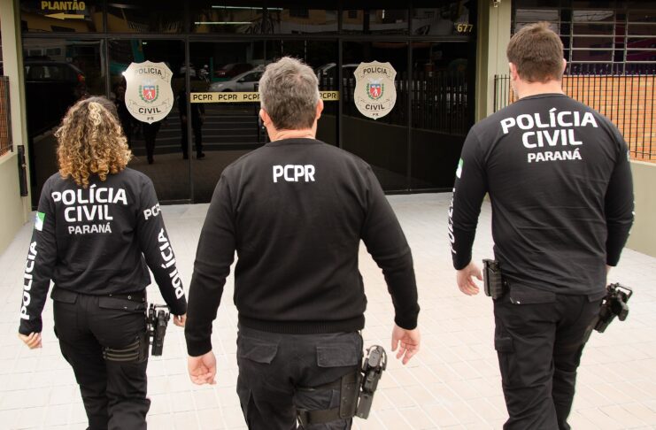 Policia Civil, prende mulher por inadimplemento de pensão alimentícia em Piraquara