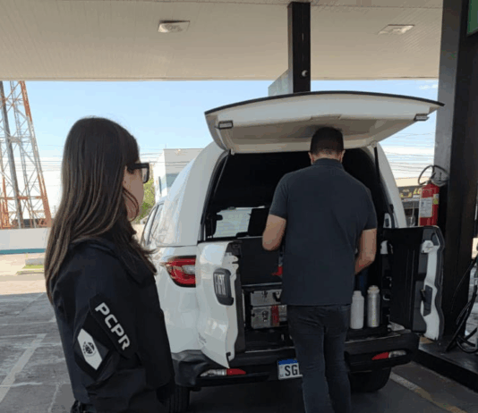 PCPR, ANP e Receita Federal fiscalizam postos de combustíveis em Curitiba e na RMC