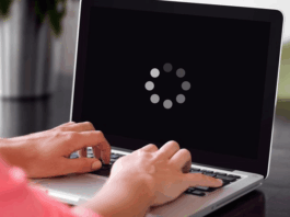 Problema global atinge internet e derruba sites em todo o mundo