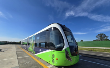 Bonde Urbano Digital estreia com viagens em dois horários entre o Terminal São Roque, em Piraquara, e o Parque das Águas, em Pinhais.