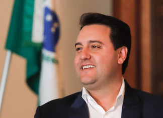 Ratinho Junior é o governador mais bem avaliado do país.