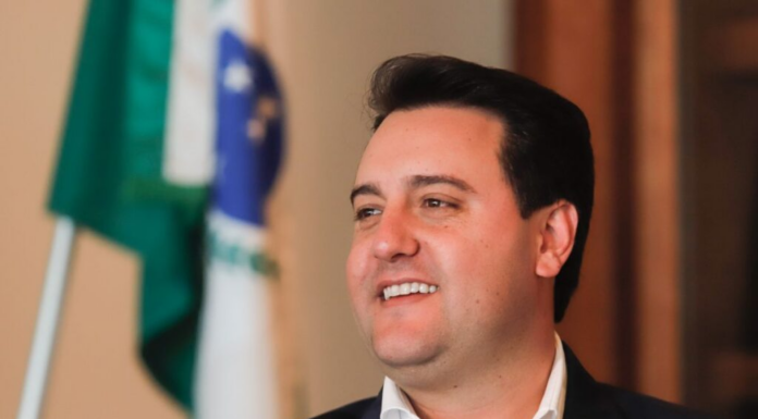 Ratinho Junior é o governador mais bem avaliado do país.