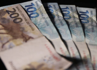 Previsão do salário mínimo de 2026 cai desde primeira projeção