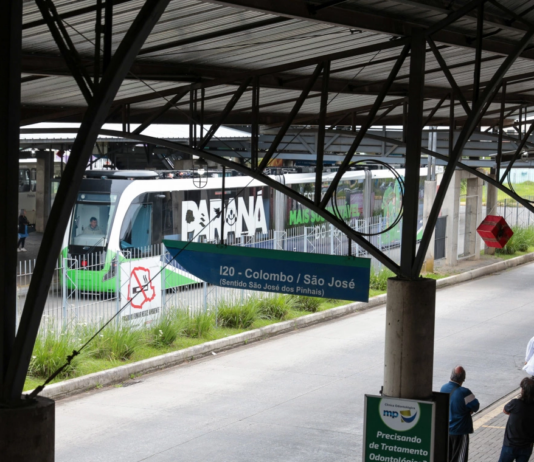 Bonde Urbano Digital inicia operação completa e empolga passageiros da RMC