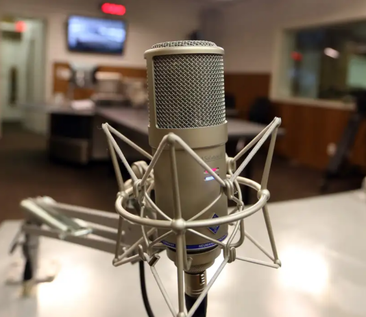 NOVOS CONTEÚDO E PROGRAMAS DISPONÍVEIS PARA DOWNLOAD NA PODEROSA FM.