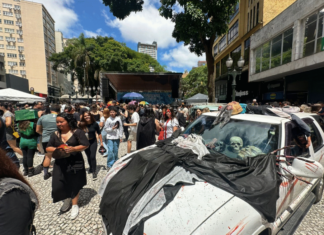 Zombie Walk: Fantasias, cosplays e muito rock invadem o Centro de Curitiba neste domingo (15)