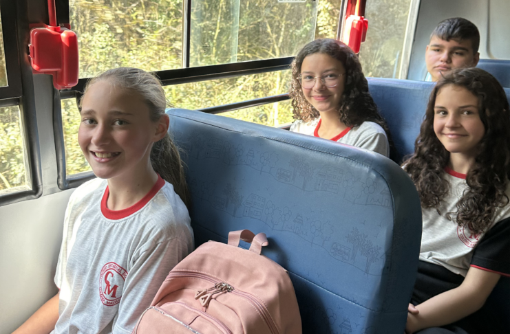 Passe Escolar garante 50% de desconto na passagem para estudantes da rede pública em Piraquara