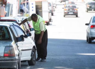 CURITIBA – Projetos que coíbem práticas abusivas de flanelinhas são aprovados em comissão