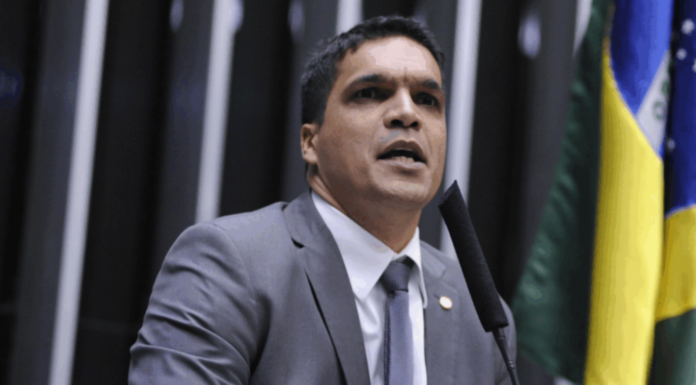 Cabo Daciolo anuncia pré-candidatura presidencial pelo Mobiliza