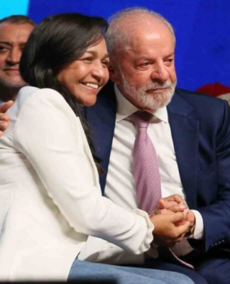 Senadora evangélica Eliziane Gama rebate críticas após filiação ao PT