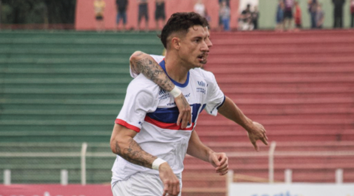 Paraná Clube vence o Toledo e fica perto da semifinal da Divisão de Acesso
