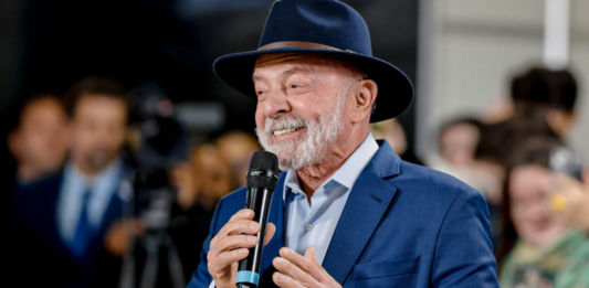Pesquisa Datafolha aponta Lula na liderança com 39% dos votos