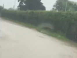 Chuva constante deixa alagamentos em Curitiba e Região Metropolitana